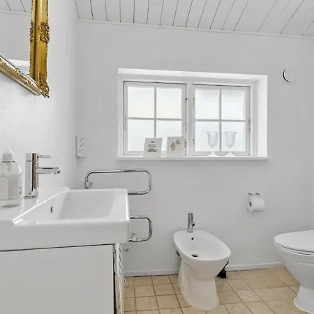 Gorgeous In Nykobing Sj With Wifi Vakantiehuis *
