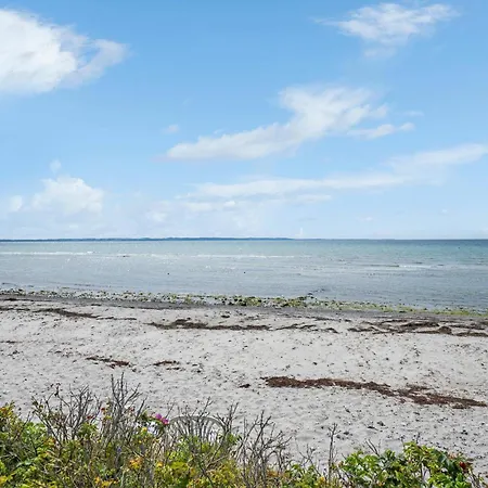 Vakantiehuis Gorgeous In Nykobing Sj With Wifi Tjørneholm